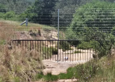 Game Fencing over River